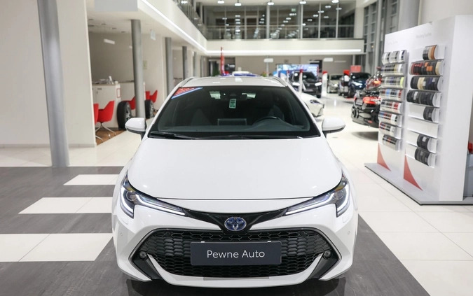 toyota corolla Toyota Corolla cena 114850 przebieg: 58860, rok produkcji 2020 z Kowary